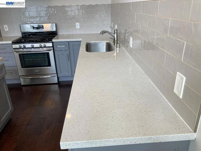 5406 Trask St, Oakland, CA 94601