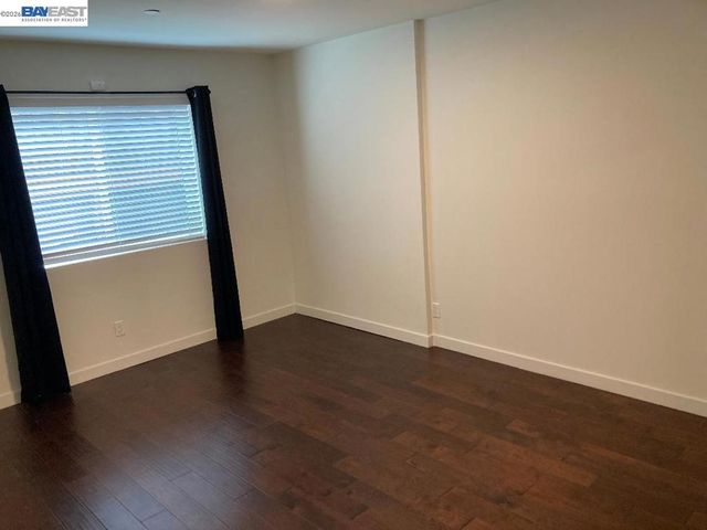 5406 Trask St, Oakland, CA 94601