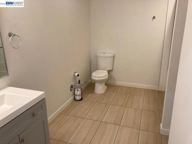 5406 Trask St, Oakland, CA 94601