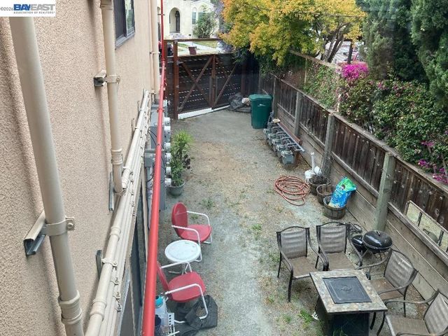 5406 Trask St, Oakland, CA 94601