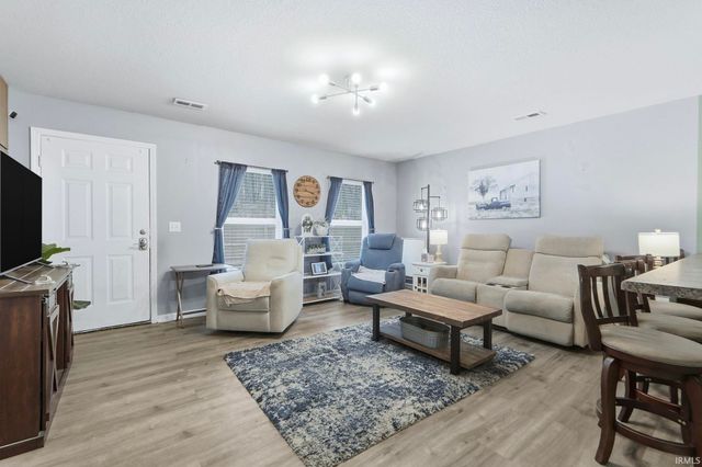 453 Arbor Lane, Huntington, IN 46750