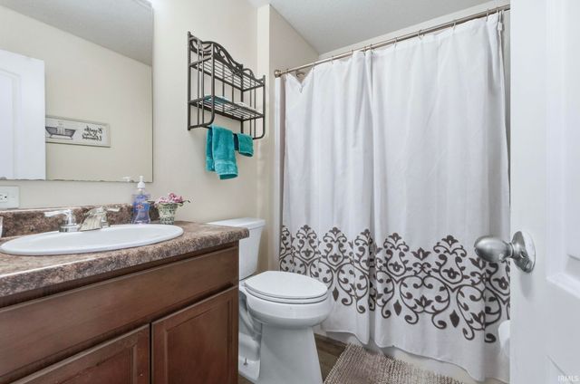 453 Arbor Lane, Huntington, IN 46750