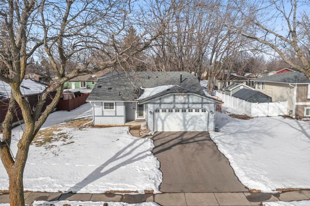 14934 Echo Way, Apple Valley, MN 55124