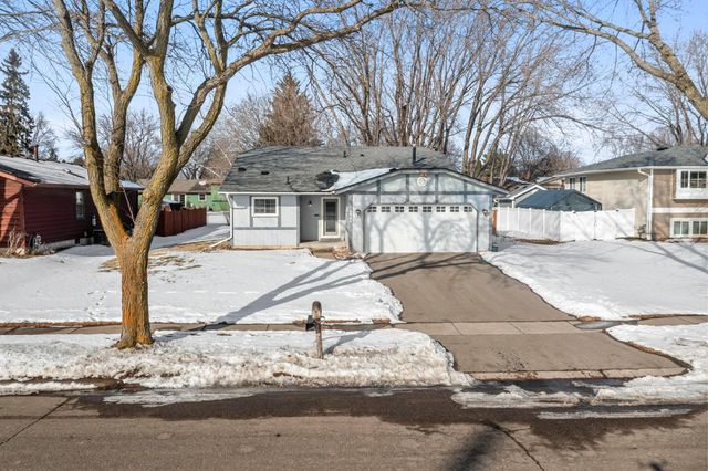 14934 Echo Way, Apple Valley, MN 55124