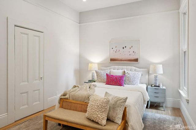 3468 16th Street, San Francisco, CA 94114
