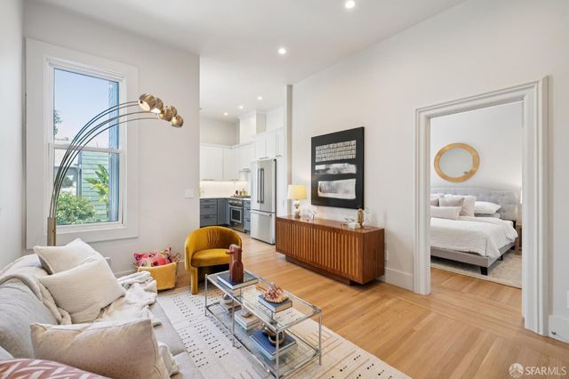 3468 16th Street, San Francisco, CA 94114