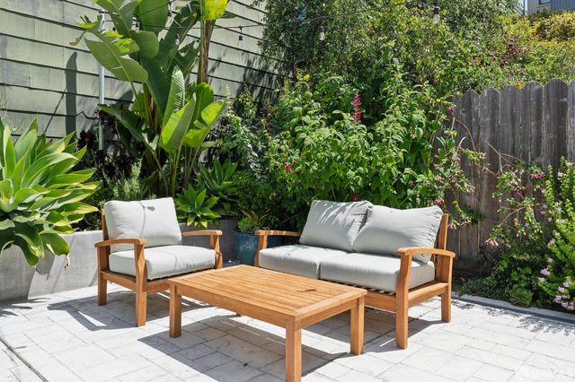 3468 16th Street, San Francisco, CA 94114