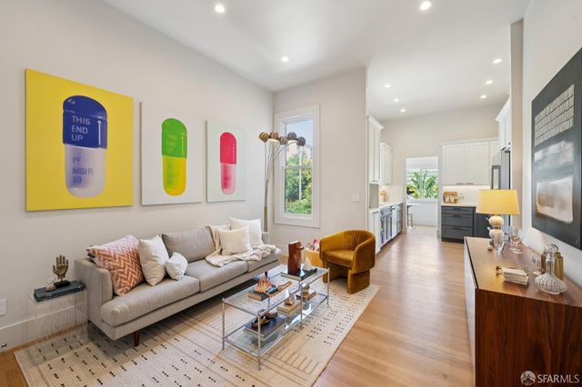 3468 16th Street, San Francisco, CA 94114