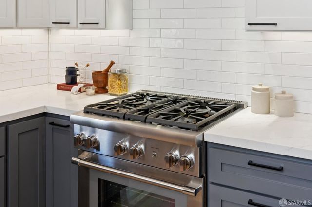 3468 16th Street, San Francisco, CA 94114