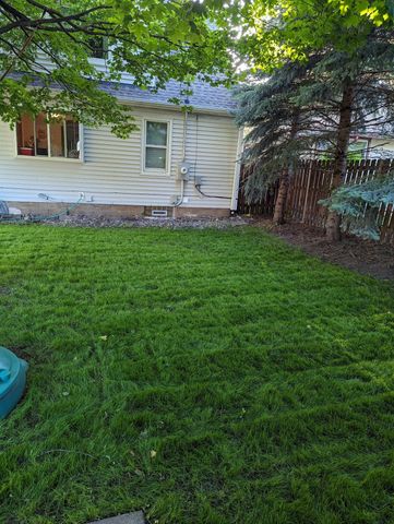 1600 Western Avenue N, Saint Paul, MN 55117