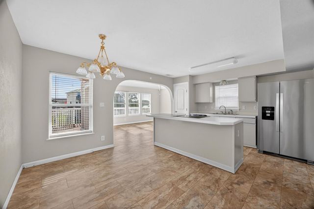 12725 E Conquistador Drive, Galveston, TX 77554