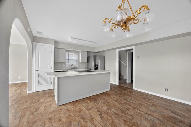 12725 E Conquistador Drive, Galveston, TX 77554