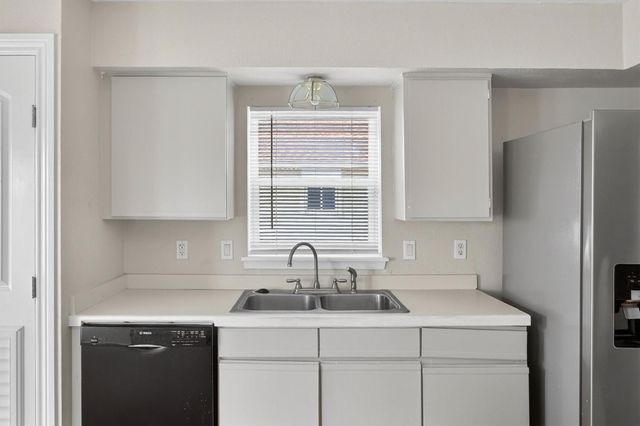 12725 E Conquistador Drive, Galveston, TX 77554