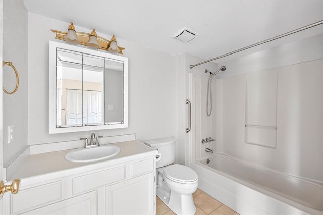 12725 E Conquistador Drive, Galveston, TX 77554