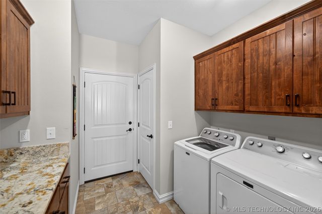 3104 Harbour Town Place, Claremore, OK 74019