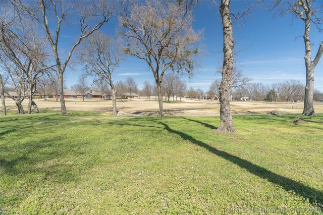 3104 Harbour Town Place, Claremore, OK 74019