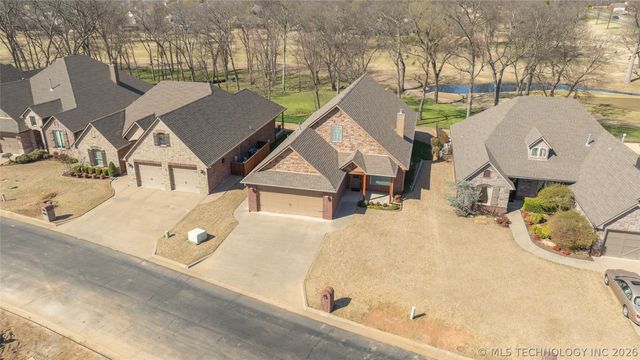 3104 Harbour Town Place, Claremore, OK 74019