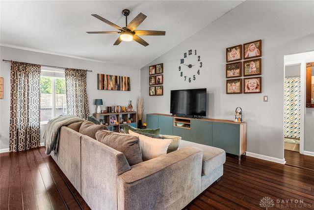 2475 Byers Ridge Drive, Miamisburg, OH 45342