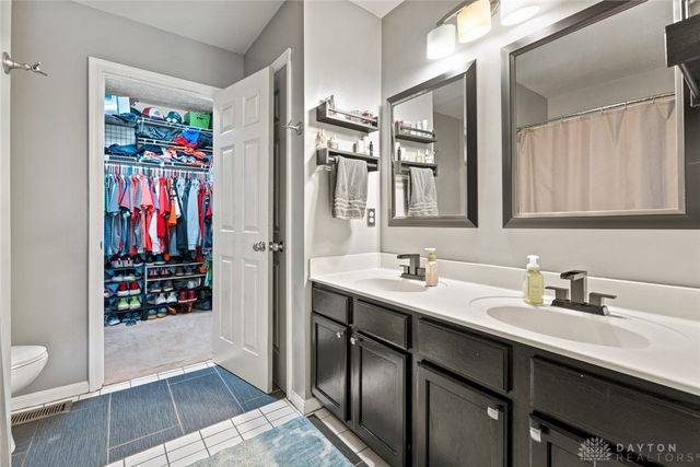 2475 Byers Ridge Drive, Miamisburg, OH 45342