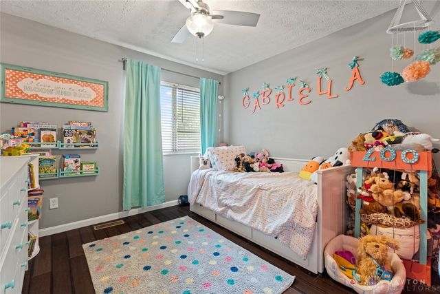 2475 Byers Ridge Drive, Miamisburg, OH 45342