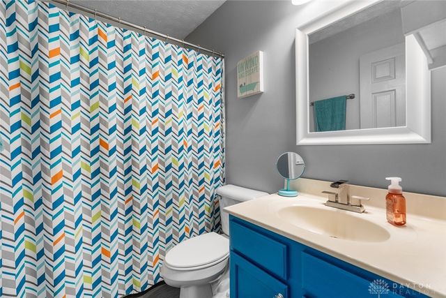 2475 Byers Ridge Drive, Miamisburg, OH 45342