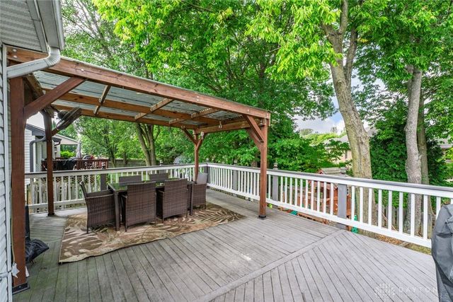 2475 Byers Ridge Drive, Miamisburg, OH 45342