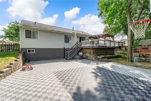 2475 Byers Ridge Drive, Miamisburg, OH 45342