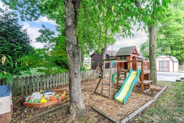 2475 Byers Ridge Drive, Miamisburg, OH 45342