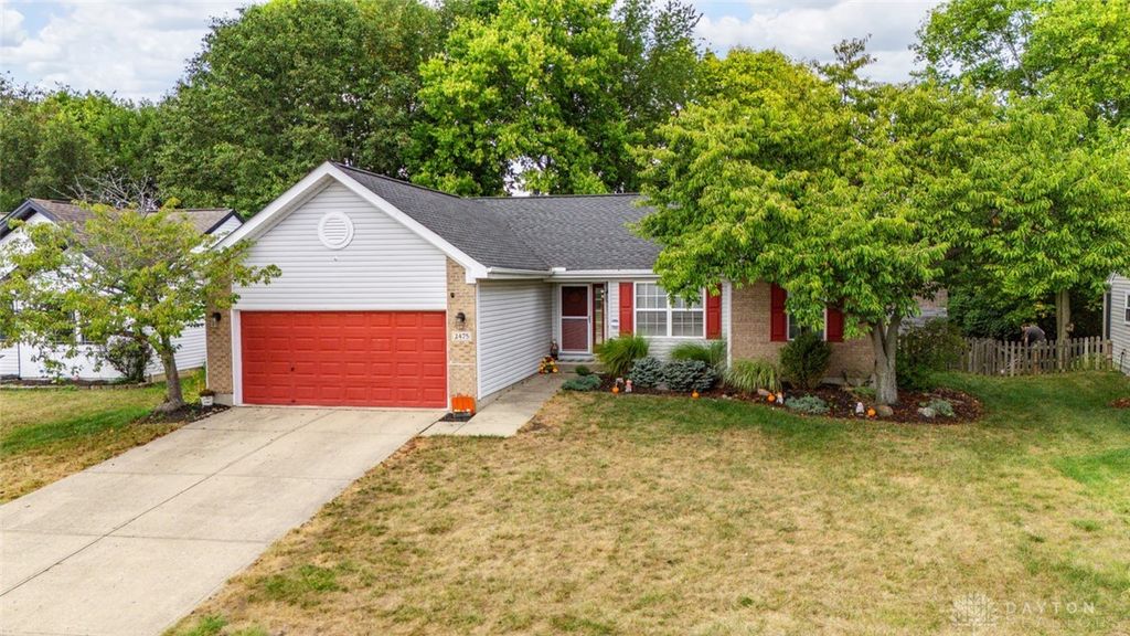 2475 Byers Ridge Drive, Miamisburg, OH 45342