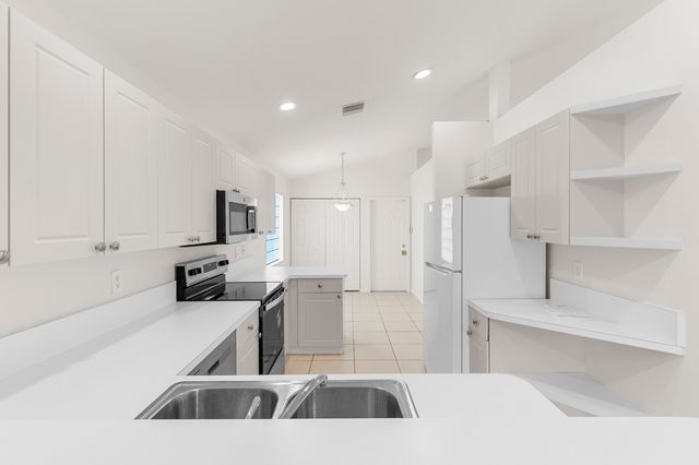1815 Barnstable Road, Wellington, FL 33414