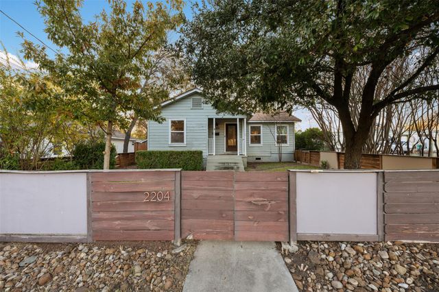 2204 Chestnut Ave, Austin, TX 78722