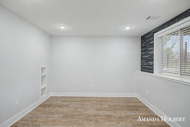 659 Highlander Drive NE, Rockford, MI 49341