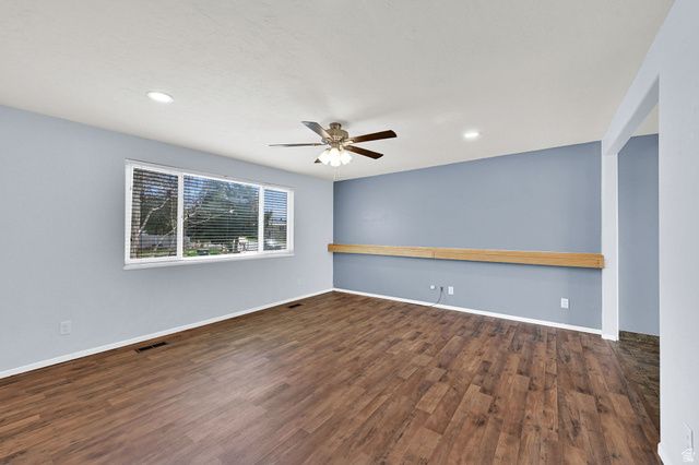 2101 N 700 W, Clinton, UT 84015