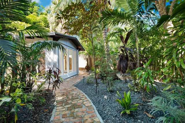 3791 El Prado Blvd REAR, Miami, FL 33133