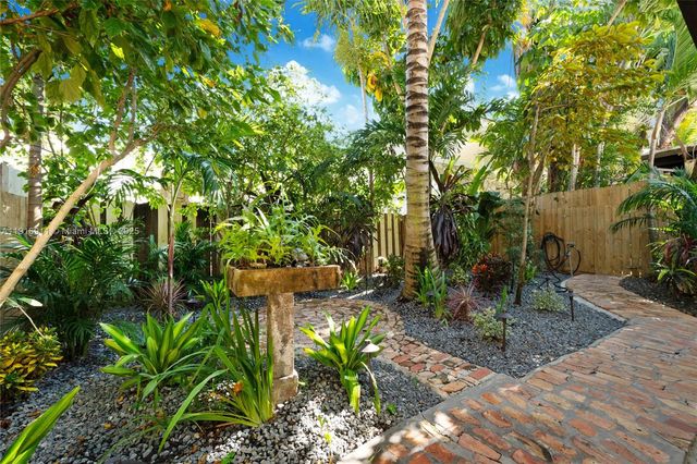 3791 El Prado Blvd REAR, Miami, FL 33133