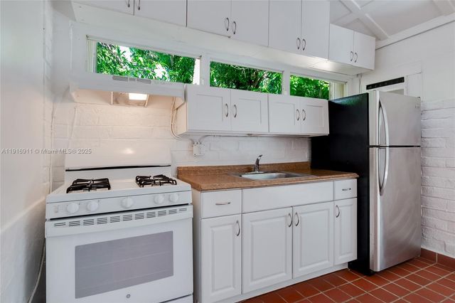 3791 El Prado Blvd REAR, Miami, FL 33133