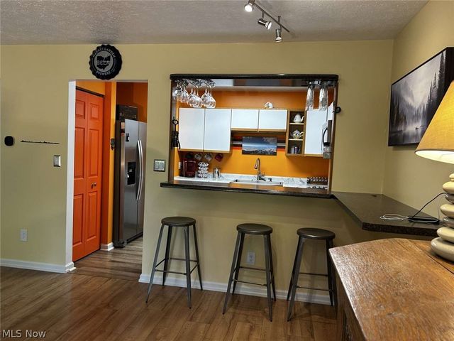 3370 Bristol Lane 2, Cuyahoga Falls, OH 44223