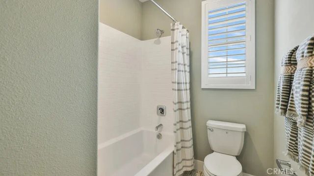 24431 Camino Oceano, Valencia, CA 91354