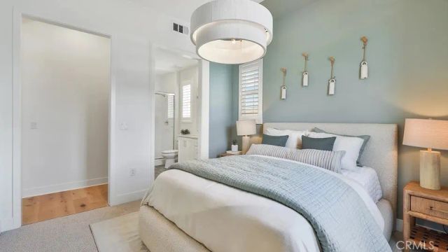 24431 Camino Oceano, Valencia, CA 91354