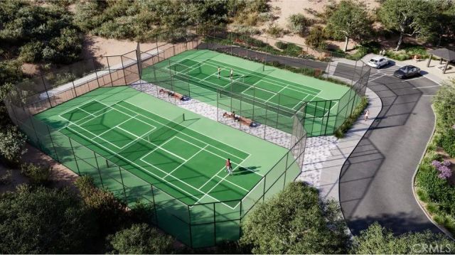 24431 Camino Oceano, Valencia, CA 91354