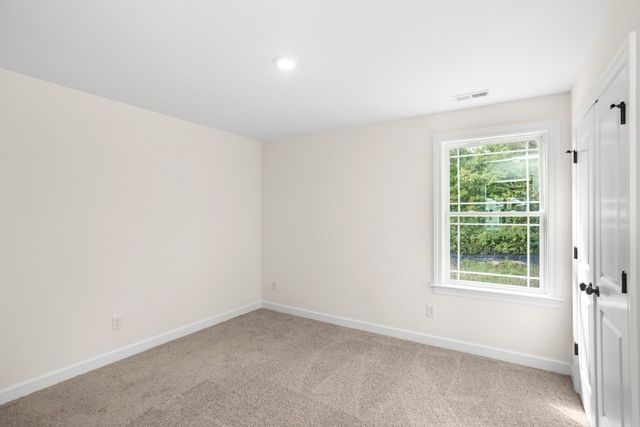 5018 Salient Dr, Spring Hill, TN 37174
