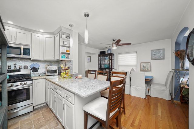 14214 S Parnell Avenue, Riverdale, IL 60827