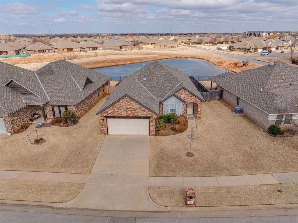 3009 NW 187th Court, Edmond, OK 73012