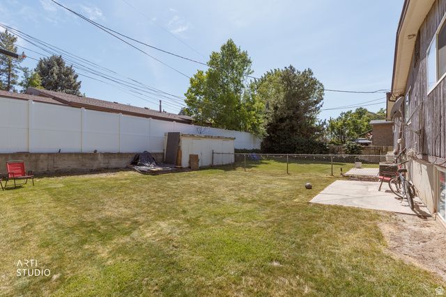 1278 E CHEVY CHASE DR, Murray, UT 84117