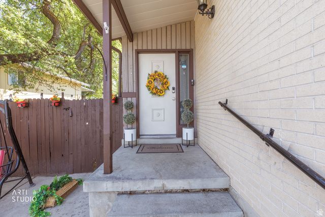 1278 E CHEVY CHASE DR, Murray, UT 84117