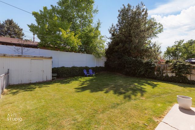 1278 E CHEVY CHASE DR, Murray, UT 84117