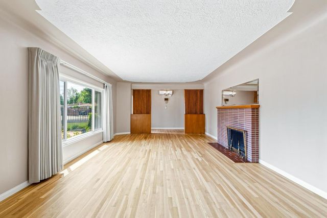 1021 Stanford Ave, Modesto, CA 95350