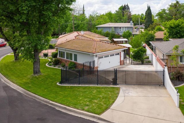 1021 Stanford Ave, Modesto, CA 95350