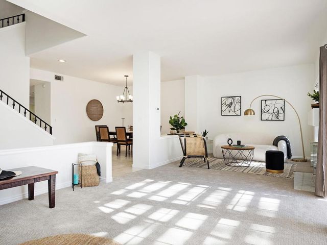 5602 Roundtree Place, Westlake Village, CA 91362