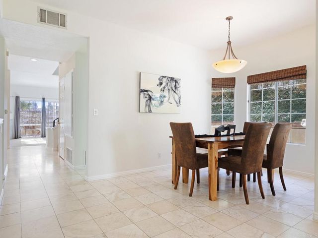 5602 Roundtree Place, Westlake Village, CA 91362